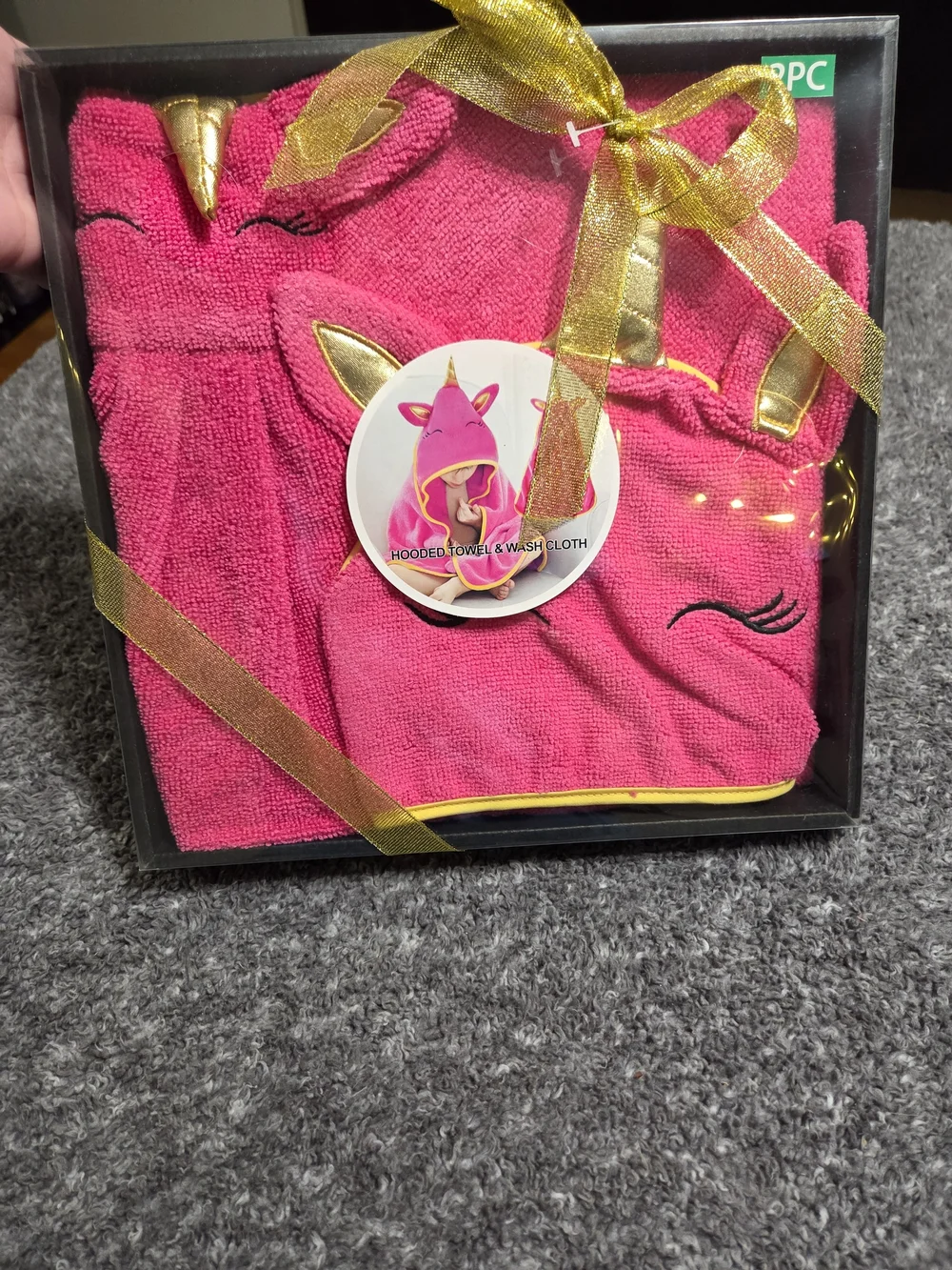 Hooded Unicorn Bath Towel & Wash Cloth Set - Hot Pink